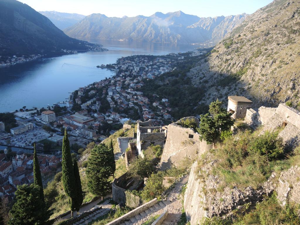 Apartment Mimosa Kotor Room photo